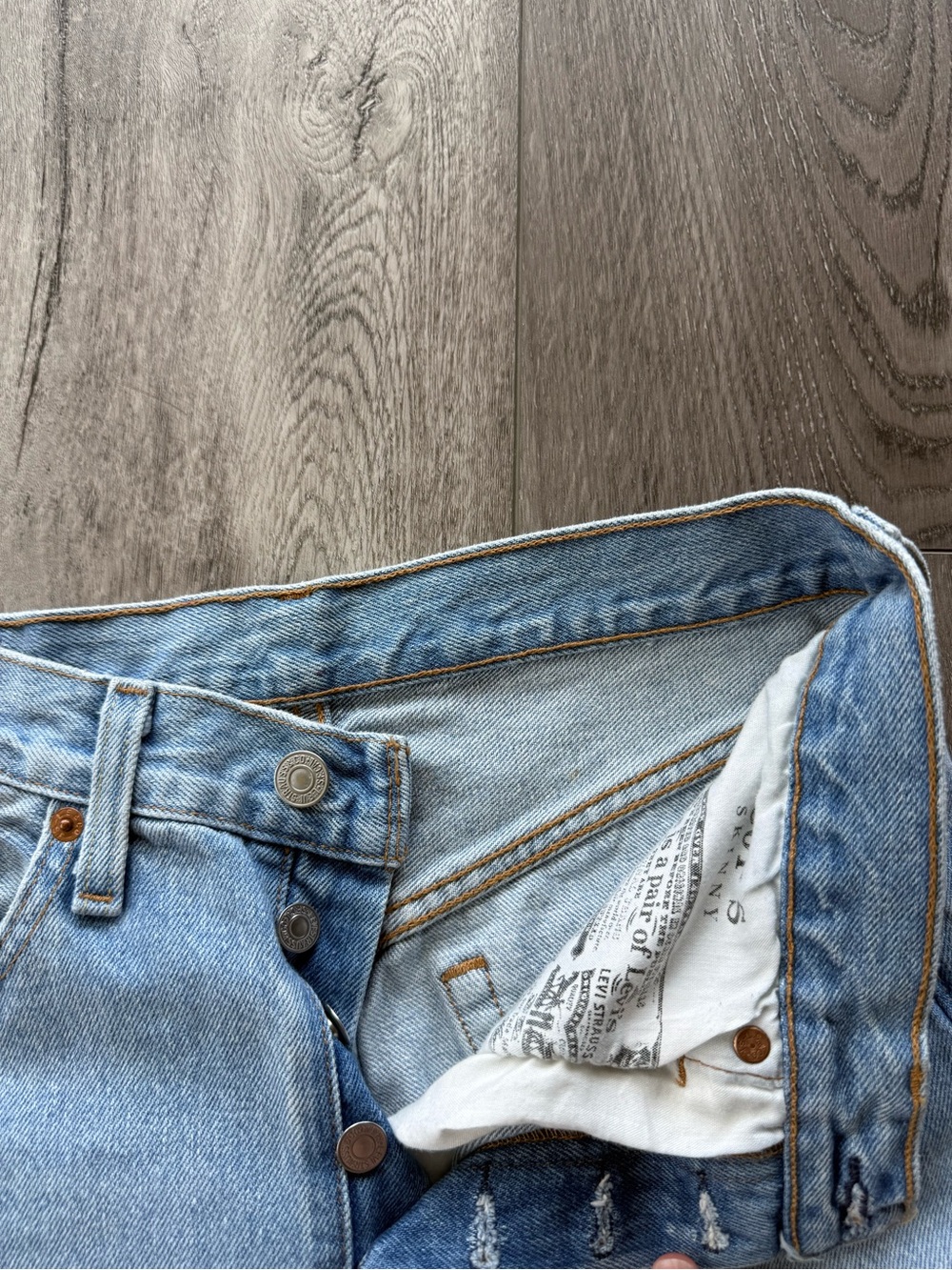 Levi's Light Blue High-Rise Women's Jeans